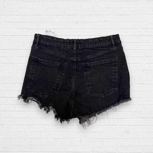 ZARA Black Distressed High Waist Frayed Hem Denim Shorts Women's Size 8 / 30 - Picture 2 of 7